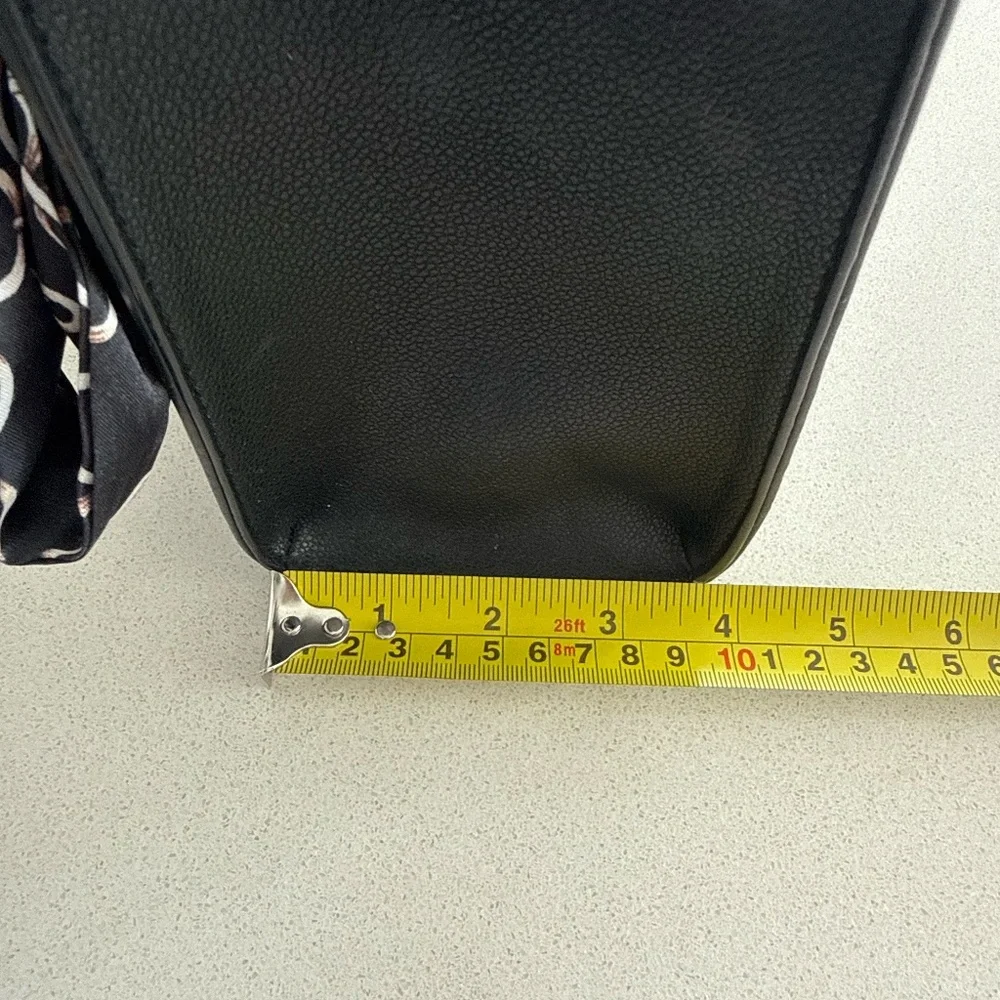 Black Structured Top Handle Crossbody Purse Faux Leather Basic Purse Everyday - Picture 10 of 13